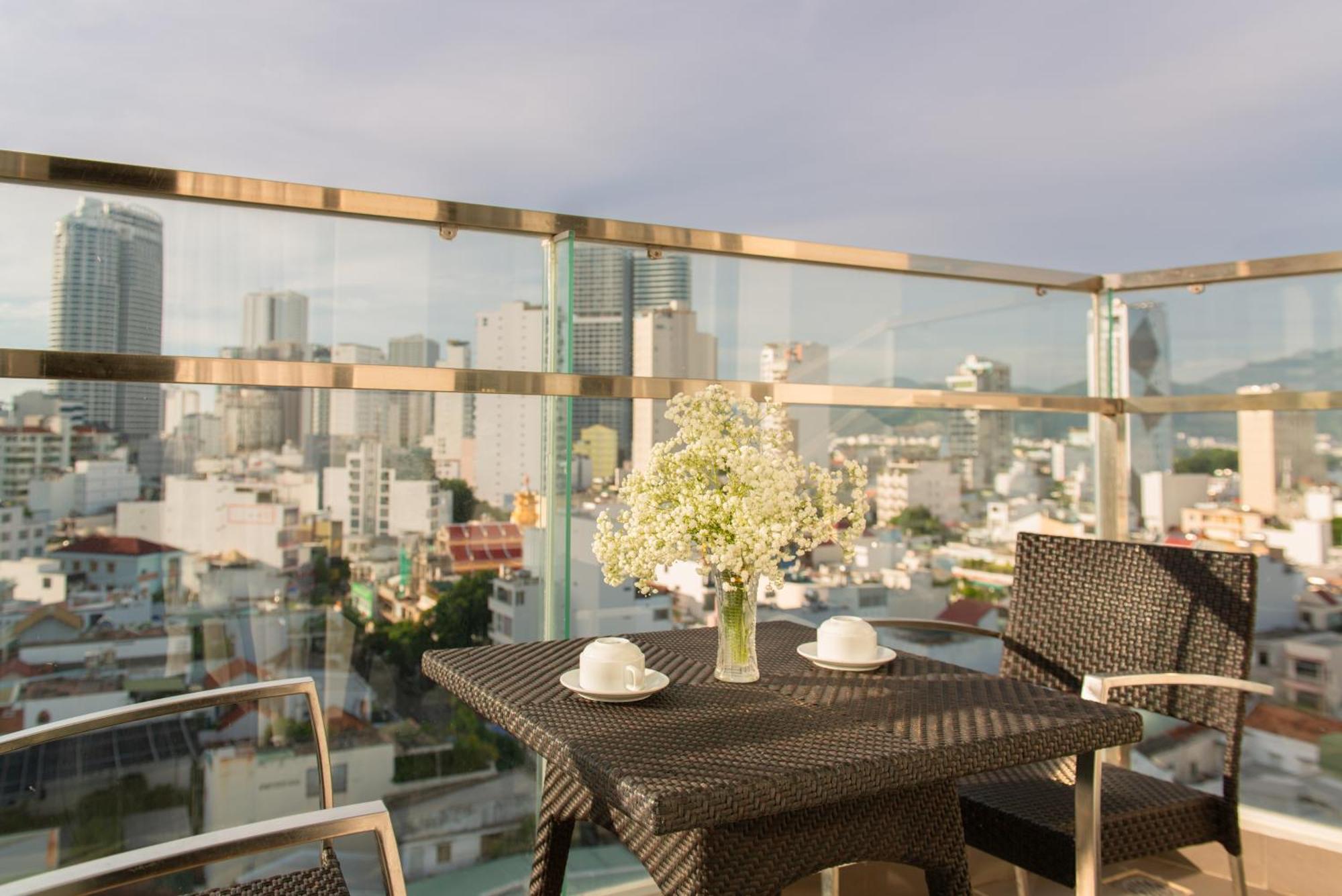 Goldcoast Hotel Nha Trang Zewnętrze zdjęcie